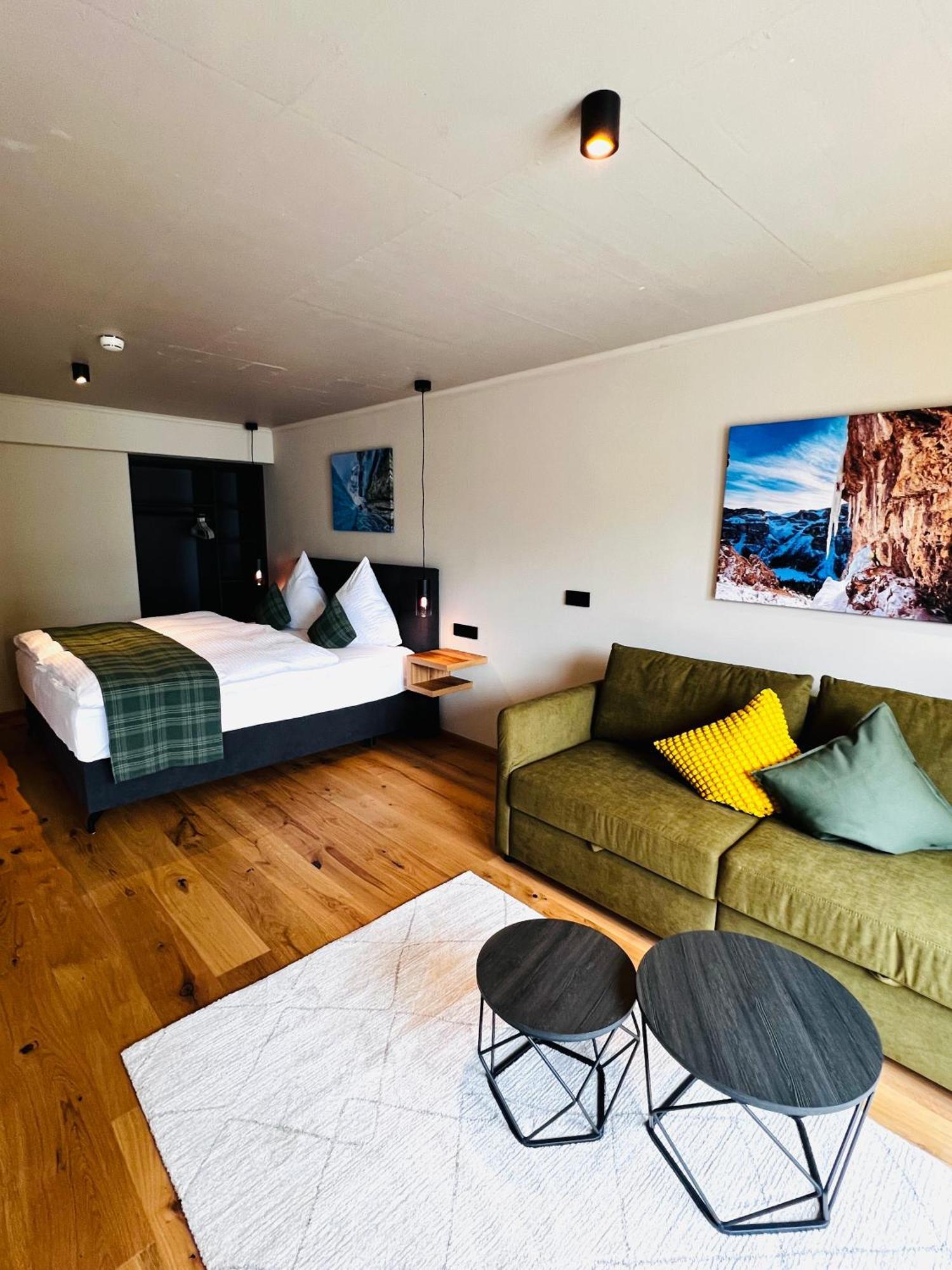 Hoisler'S Appartements Ehrwald Extérieur photo