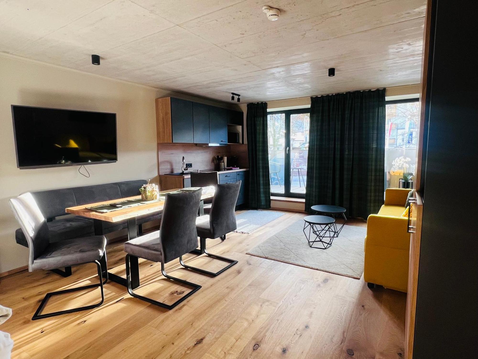 Hoisler'S Appartements Ehrwald Extérieur photo